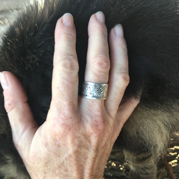 Fanning Jewelers Sterling Silver .925 Western Band - Picture 4 of 8